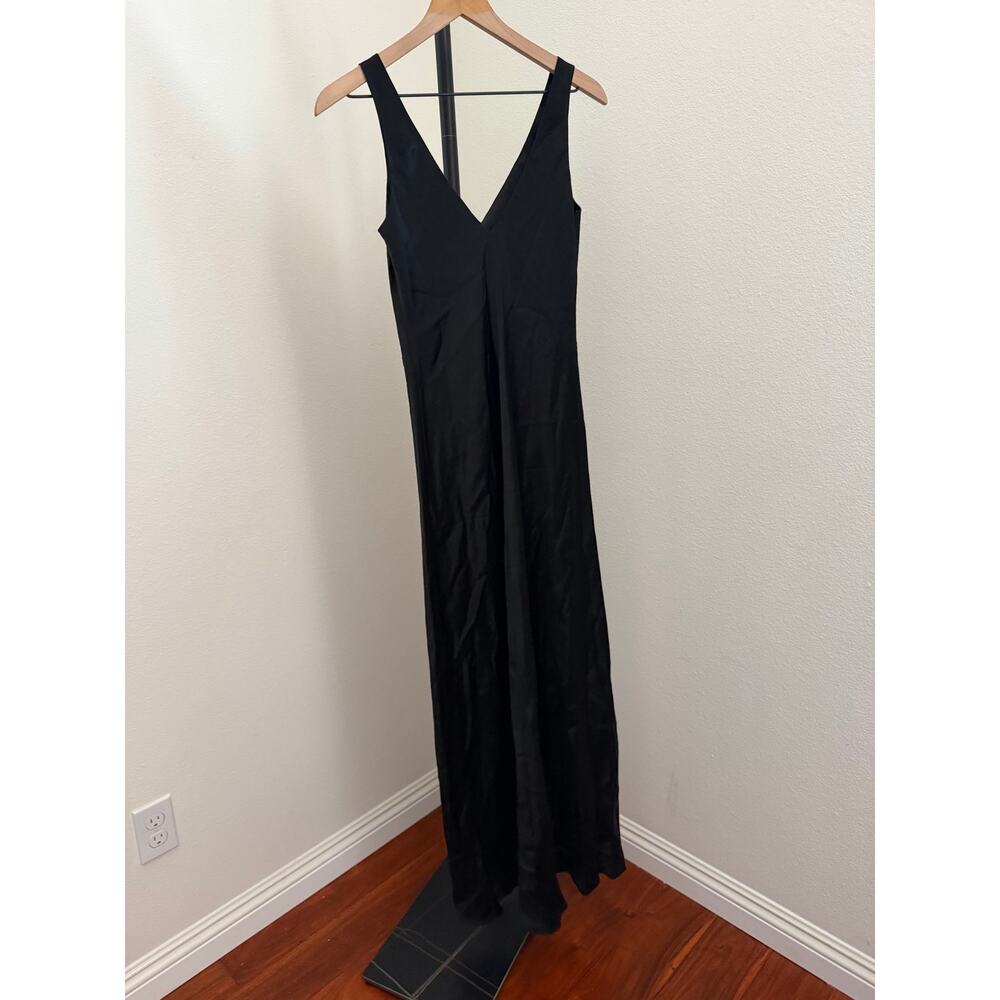 New Vince satin V-neck maxi slip dress size XS - Picture 3 of 4